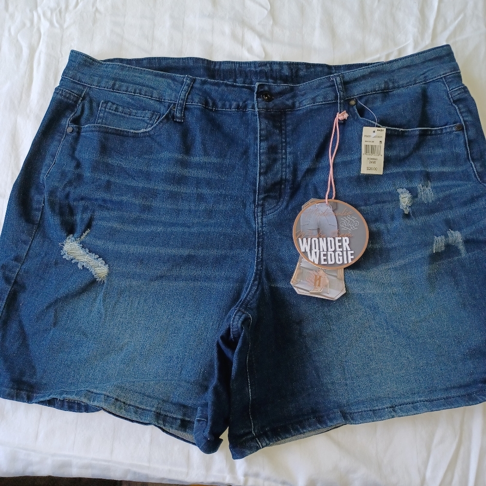 NWT Hydraulic Women's Wonder Wedgie Shorts 24W